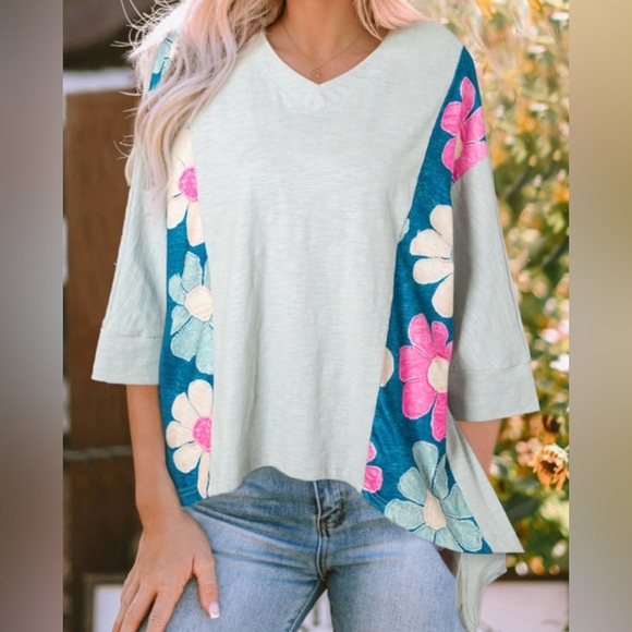 Floral V-Neck Women's Top - Green and Pink - Picture 5 of 15